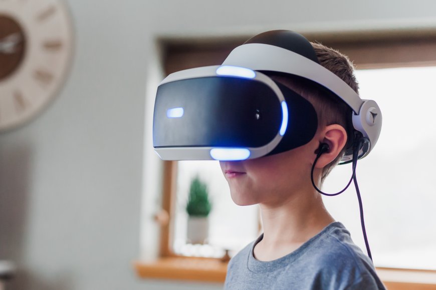 Sanal Gerçeklik (VR) Teknolojisi: Uygulama Alanları ve Gelişimi